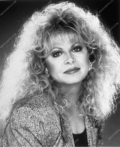 Sally Struthers portrait 10674-19