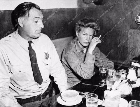 news Frances Farmer being fed by county sheriff 1104-16