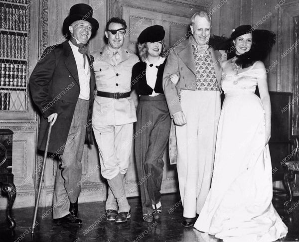 candid Marion Davies William Randolph Hearst guests costume party 1104 ...