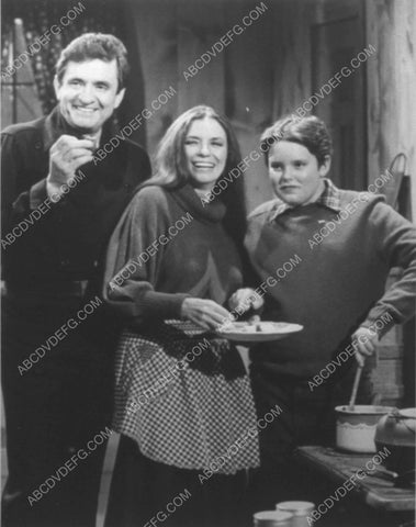 Johnny Cash June Carter and son TV Christmas special 11247-27