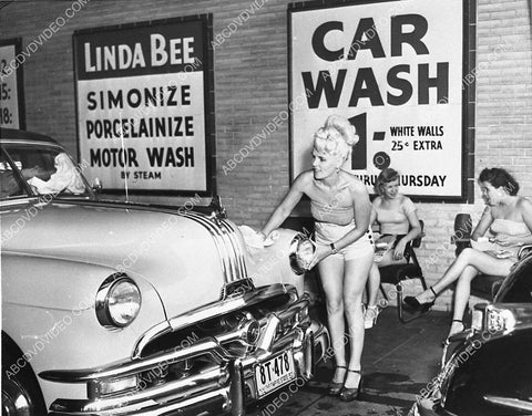 Linda Bee Williams has original bikini car wash in New York w simonize & everything 1141-32