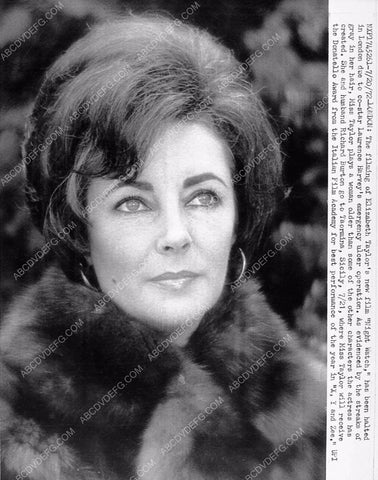 news photo Elizabeth Taylor filming Night Watch 1149-08