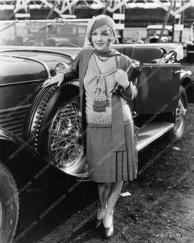 Anita Page behind the scenes and her new car 1157-25