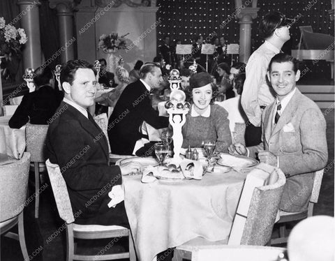 candid Spencer Tracy Myrna Loy Clark Gable behind scenes Test Pilot 1161-20