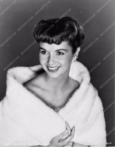 Debbie Reynolds cute in white fur 1174-12