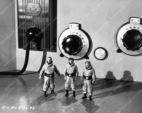 Three Stooges Have Rocket Will Travel film scene 1180-05