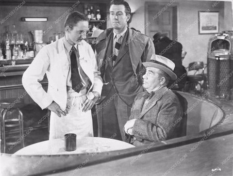 Hugh Beaumont Ed Brophy from Pier 23 film scene 1197-06
