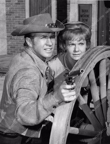 Clu Gulager Adrienne Ellis TV western show The Virginian 1213-17