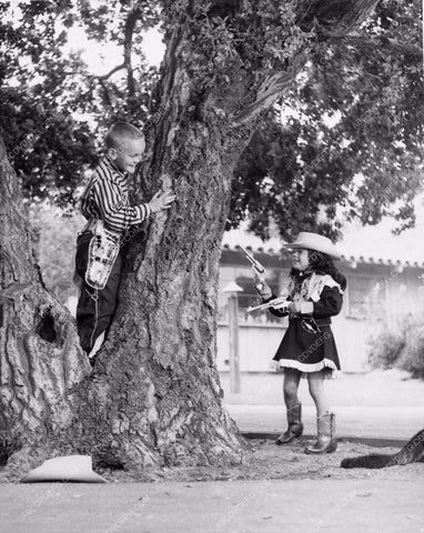 of Roy Rogers' kids Dusty and Dodie playing at home 12146-02