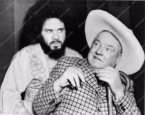 always comedic W.C. Fields in You Can't Cheat an Honest Man 1220-16