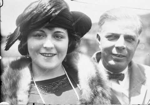 cowboy star Hoot Gibson and wife Helen Johnson 1294-34