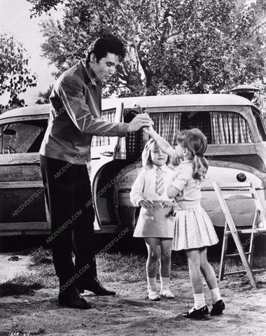 Elvis Presley and two cute kids from Speedway 1312-28