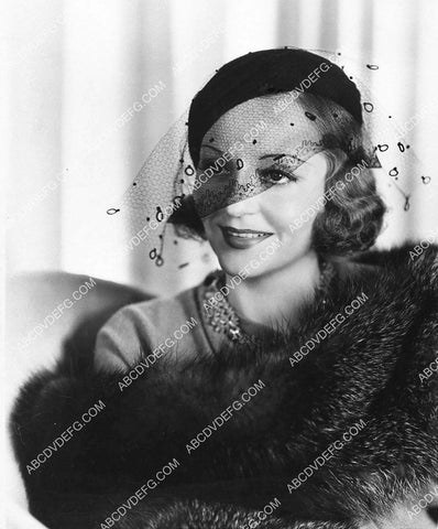 Tallulah Bankhead in her veiled hat 1319-07