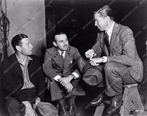 candid Richard Arlen Bruce Cabot behind the scenes MGM 1324-11