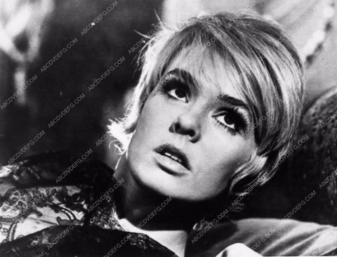 Joey Heatherton portrait Bluebeard 1328-13