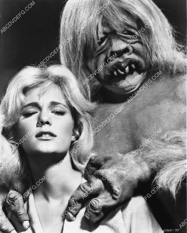 Yvette Mimieux in the clutches of a morlock classic sci-fi film The Time Machine 1332-30
