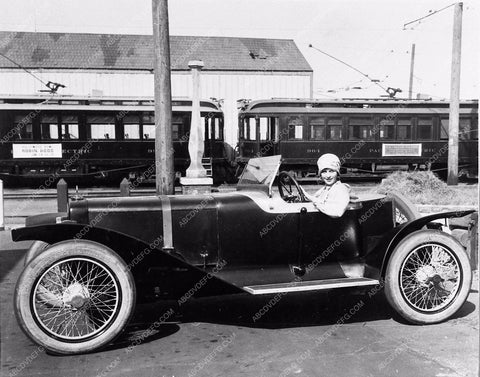 Lucille Miller Miss Venice California and her new automobile 1333-12