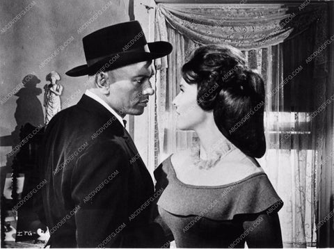 Yul Brynner Janice Rule film Invitation to a Gunfighter 1376-07