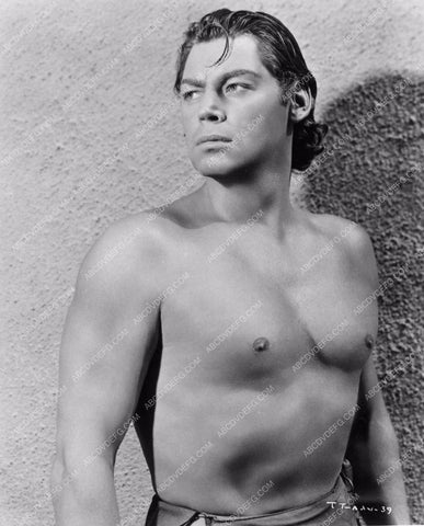 Johnny Weissmuller ast Tarzan from RKO series 1391-01