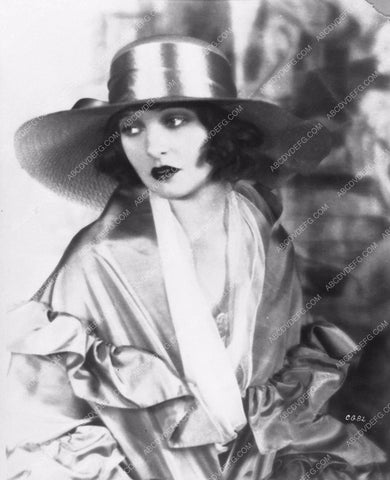 Corinne Griffith portrait 1462-13