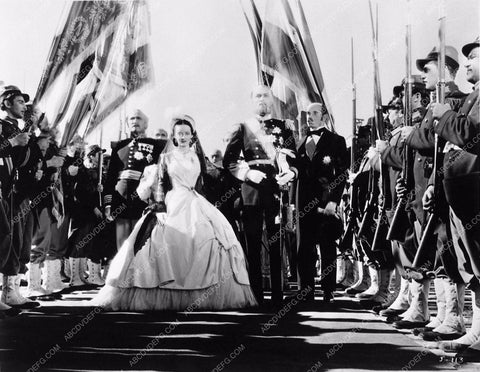 Bette Davis Brian Aherne Juarez 1462-17