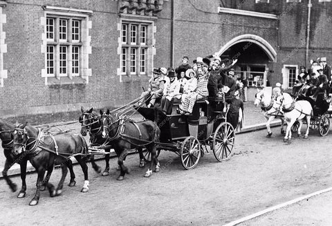 stagecoaches and horses 1936 1462-36