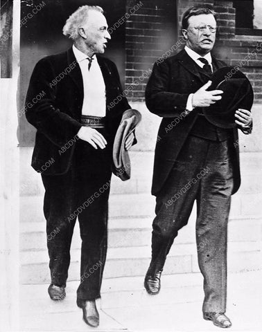 President Teddy Roosevelt and Harvard classmate Charles Lummis 1463-34