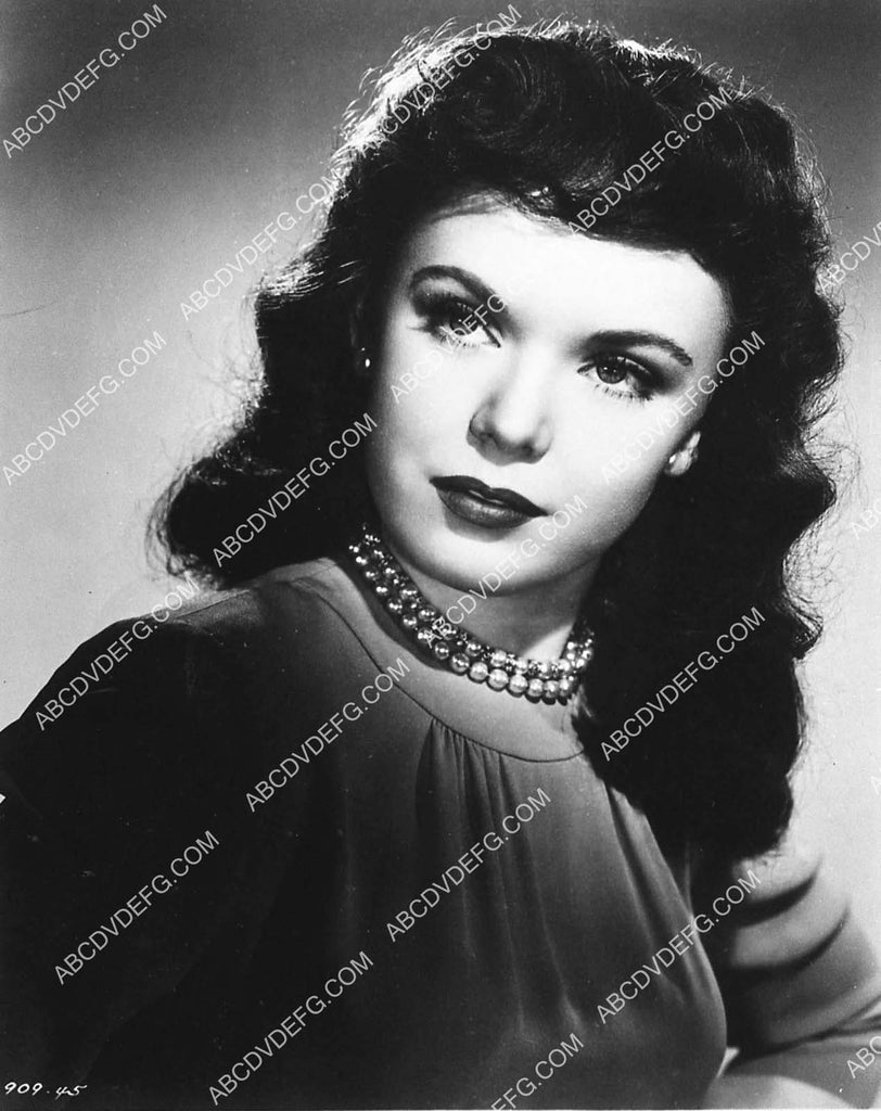 beautiful Gloria Jean portrait 1506-15 – ABCDVDVIDEO