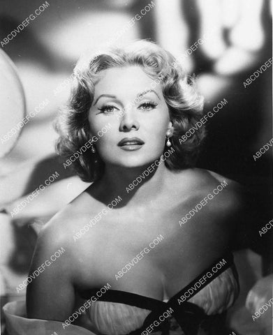 gorgeous Rhonda Fleming portrait 1533-10