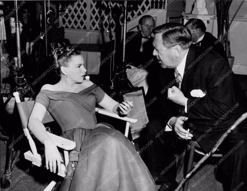 candid behind the scenes Judy Garland In The Good Old Summertime 1598-35