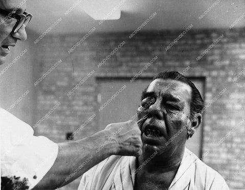 Lon Chaney Jr gets Wolf Man makeup for TV Route 66 1625-24