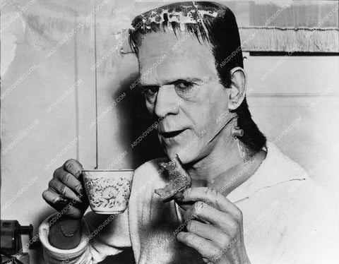 Jack Pierce applies makeup for Boris Karloff film Son of Frankenstein 1630-21