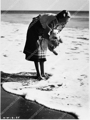 director John Ford on set Katharine Hepburn and cast film Mary of Scotland 1660-32