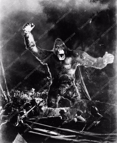 classic King Kong film scene 1733-12