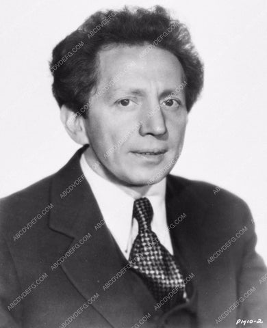 great portrait of character actor Sam Jaffe 1737-02