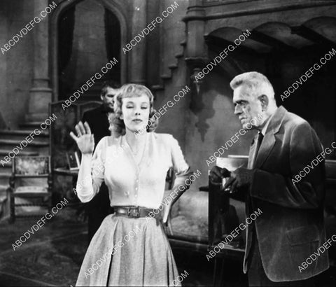 Boris Karloff Jana Lund film Frankenstein 1970 1750-15
