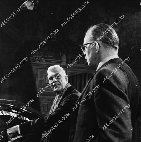 Boris Karloff and cast film Frankenstein 1970 1750-28