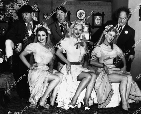 3 Stooges Moe Larry Shemp w their 3 brides 1751-27