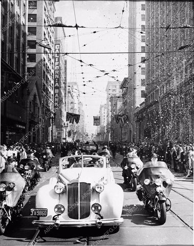 historic Los Angeles Thomas Dewey campaigns in Packard automobile 1752-19