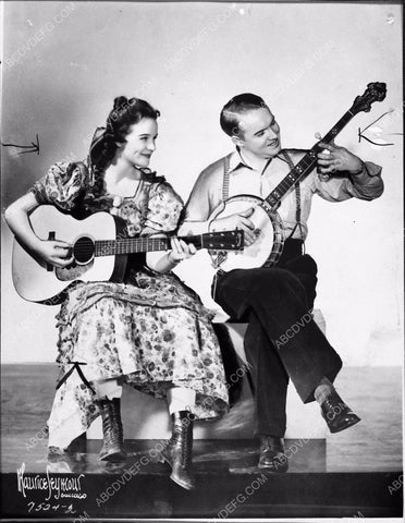 country music team Lulu Belle and Scotty portrait 1752-35