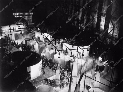 silent film Metropolis scene 1773-07