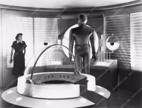 Patricia Neal Gort original sci-fi film Day the Earth Stood Still 1774-08