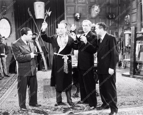 Bela Lugosi Lionel Atwill in Genius at Work 1804-19