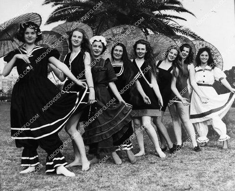 bathing beauties model 1900-1910 era swimsuits 1827-22