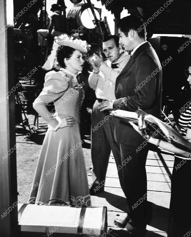 Judy Garland John Hodiak film The Harvey Girls 1854-33