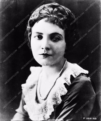 Lois Wilson portrait photo 1857-09 – ABCDVDVIDEO