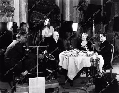 candid behind the scenes Henry King Tyrone Power Alice Faye In Old Chicago 1868-07
