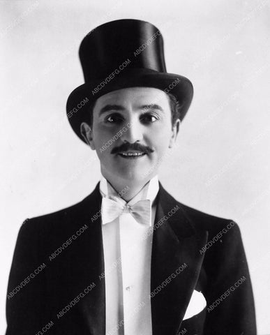 Leo White portrait in top hat and tux 1875-28