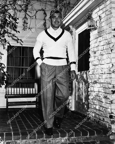 cool Clark Gable at home 1909-04