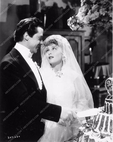 Luise Ramon Miliza Korjus The Great Waltz wedding cake scene 1937-31